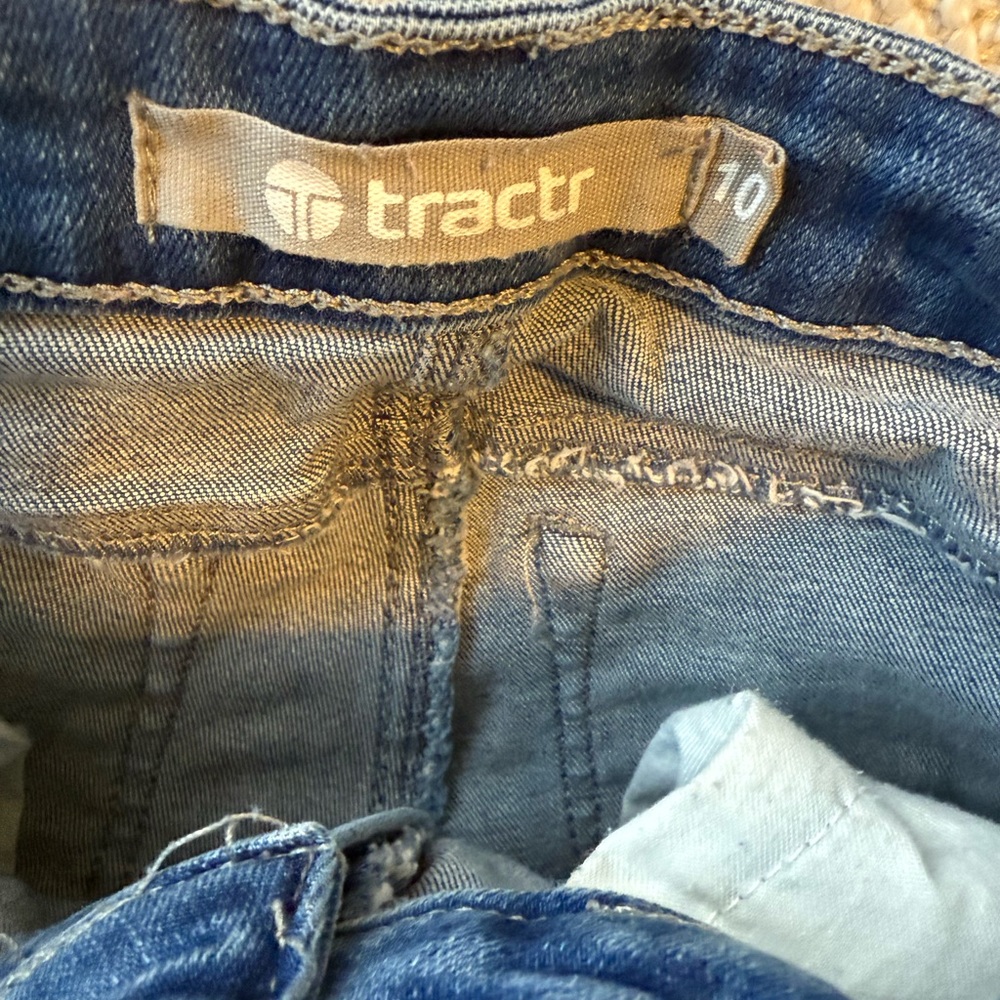 Girls Tractor frayed jeans size 10